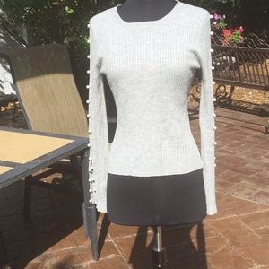 NWT Ultra Flirt sweater gray size S